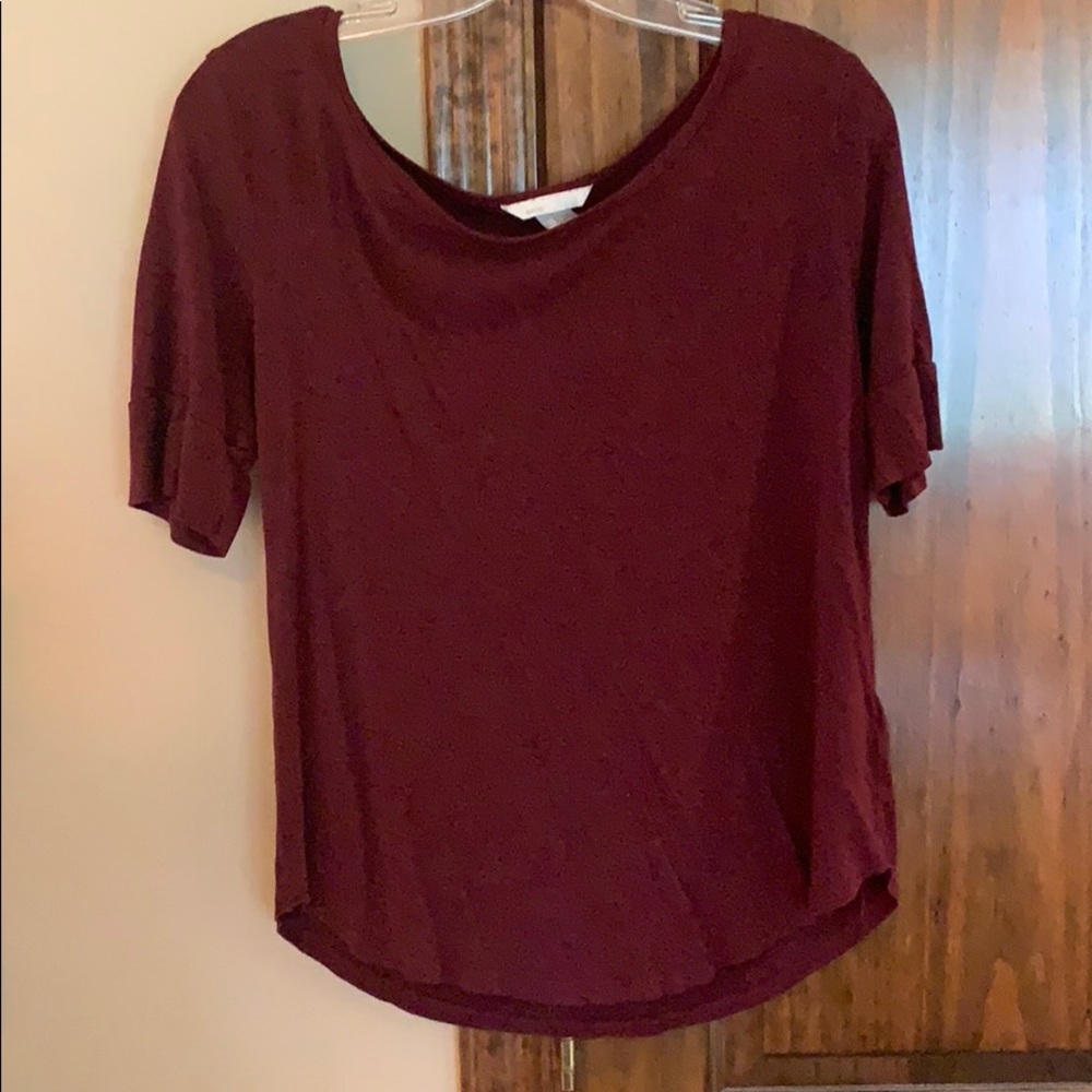 H&M basic maroon tee